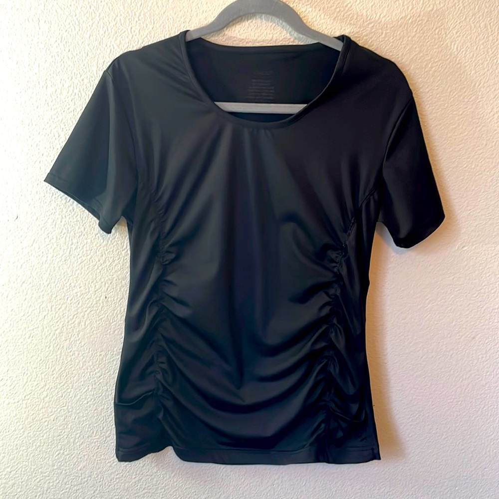 LuLu Black workout shirt. Size L